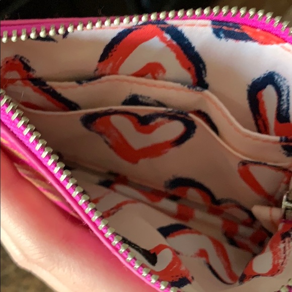 Never Used!! Vera Bradley Wristlet - Picture 4 of 5